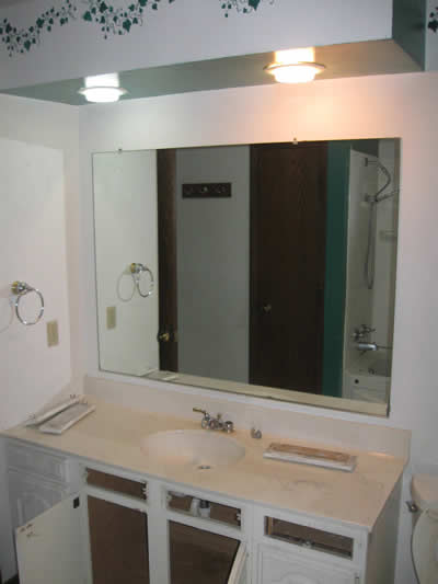 bathroom before remodel